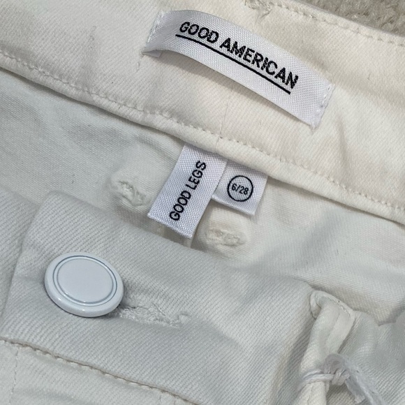 Good American Jeans - Picture 3 of 3